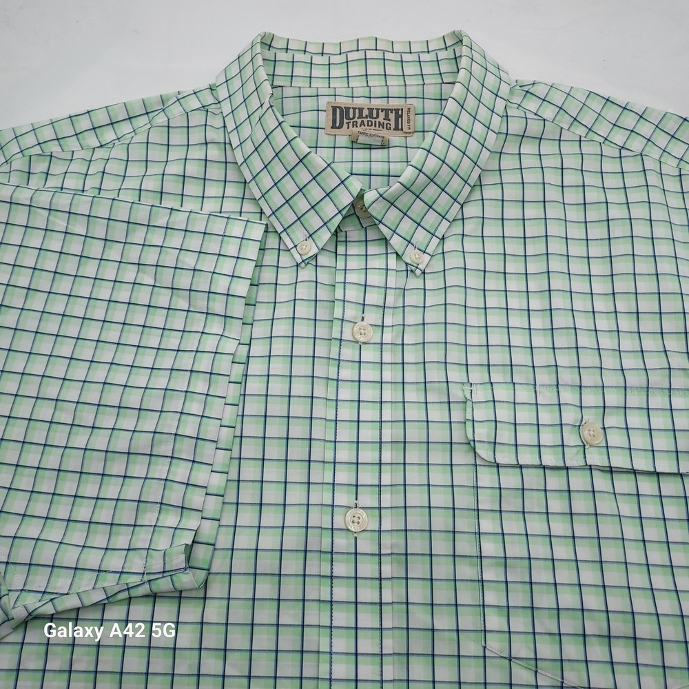 Duluth Trading Co Mens 2XL Relaxed Fit CoolMax Plaid Short Sleeve Shirt Green